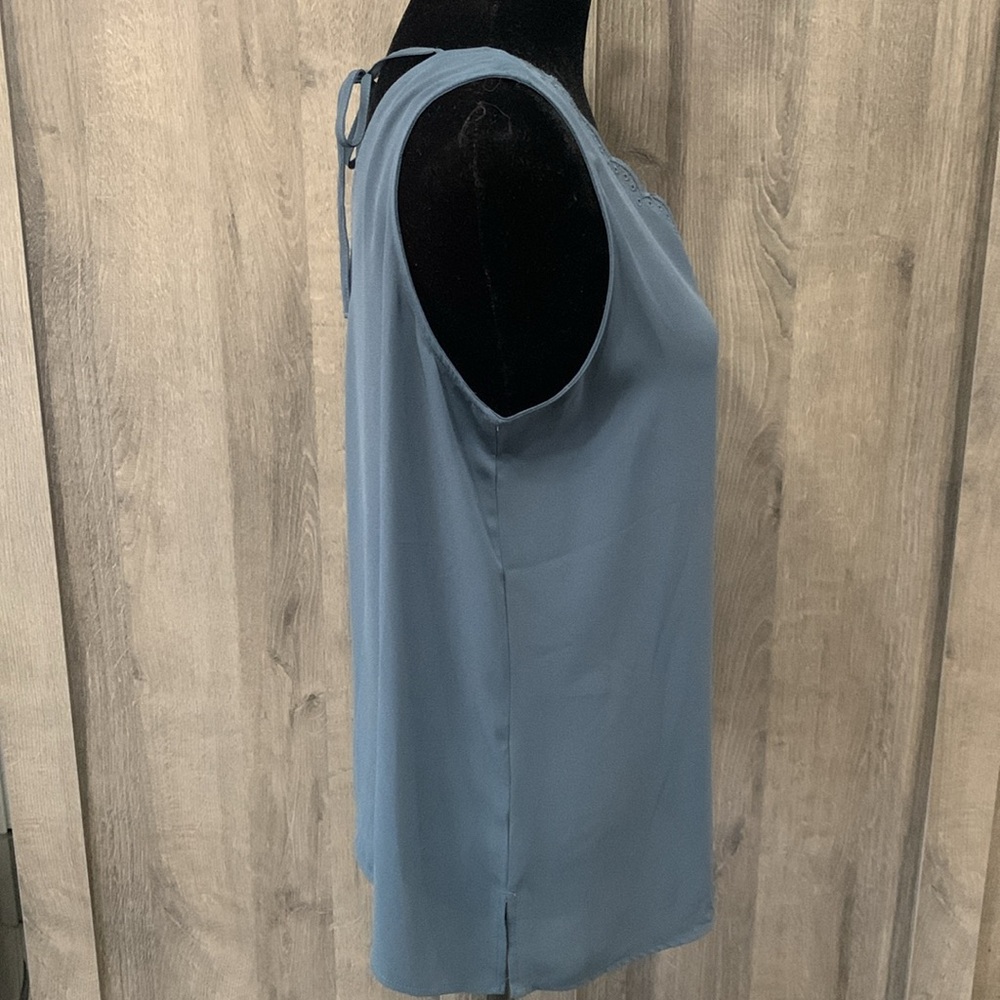 Ann Taylor Loft Outlet Navy Antique Blue Sleeveless Tunic Blouse Women's Small P - Picture 3 of 8